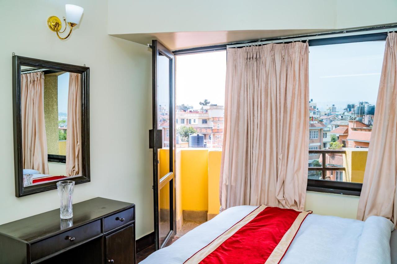 Kbb Hotel And Apartments Hosted By Hostmandu Patan Kültér fotó