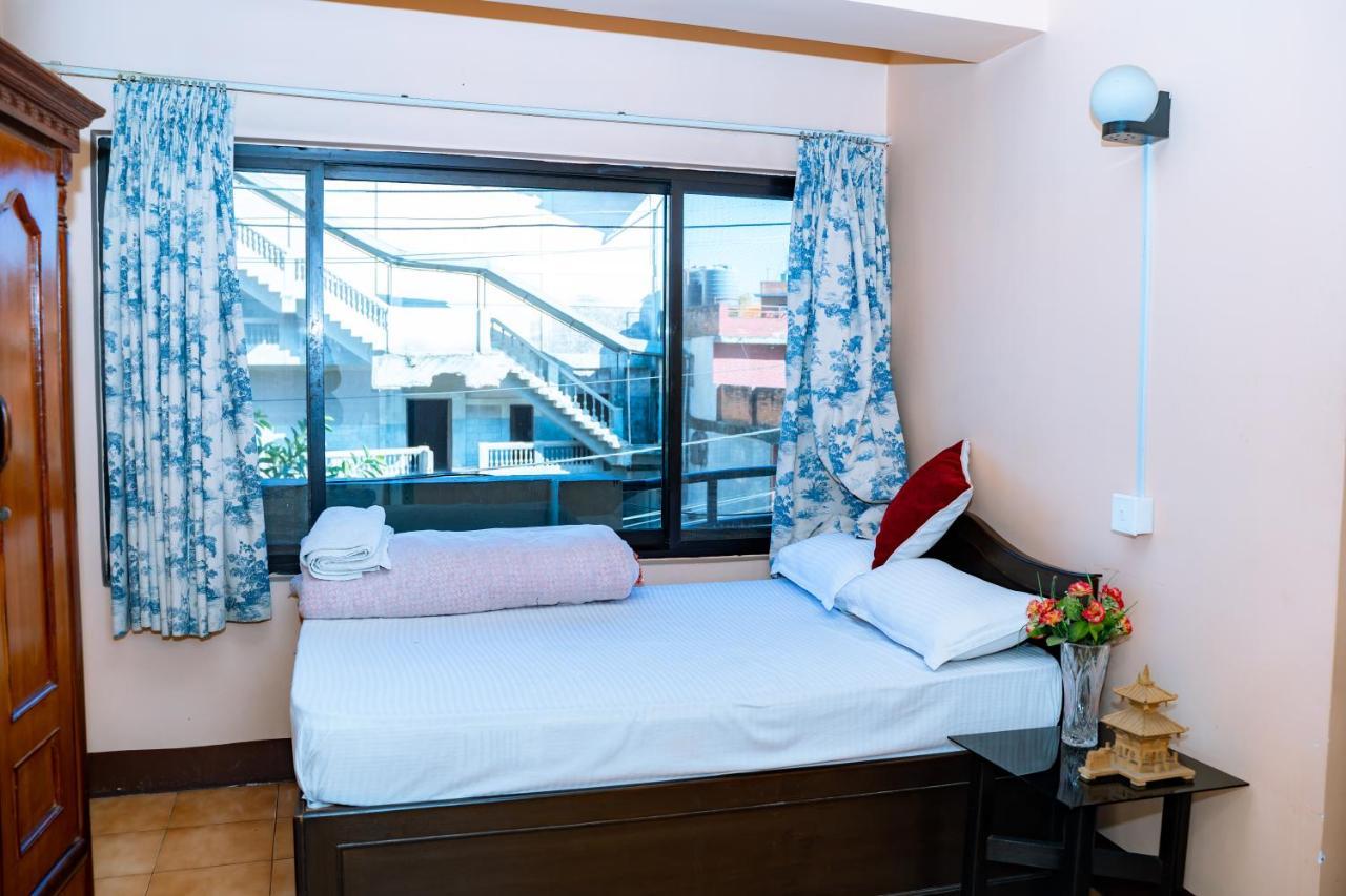 Kbb Hotel And Apartments Hosted By Hostmandu Patan Kültér fotó
