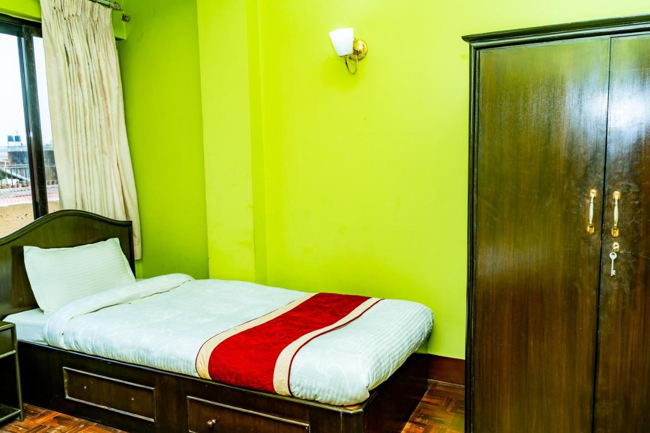 Kbb Hotel And Apartments Hosted By Hostmandu Patan Kültér fotó