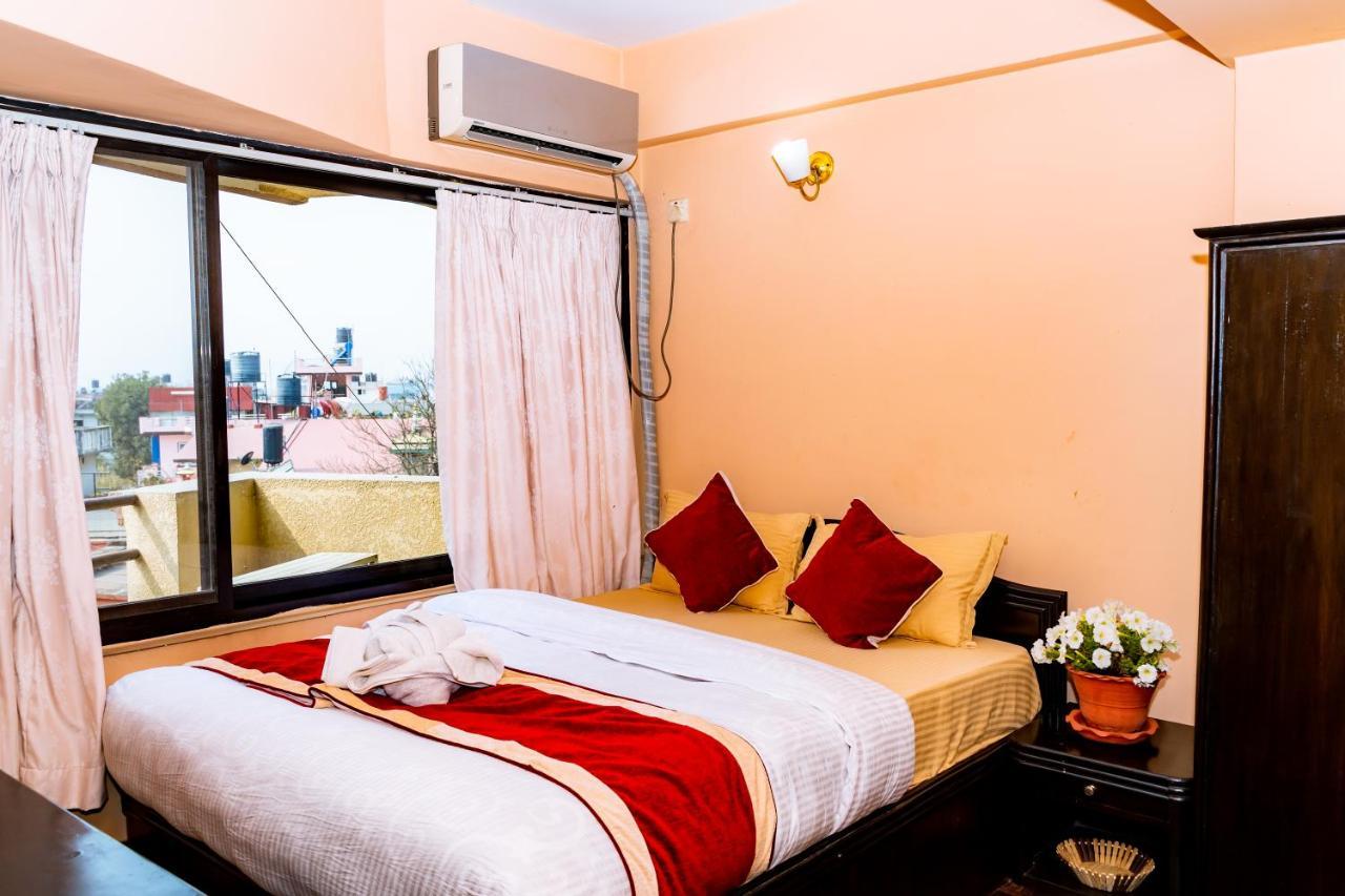 Kbb Hotel And Apartments Hosted By Hostmandu Patan Kültér fotó