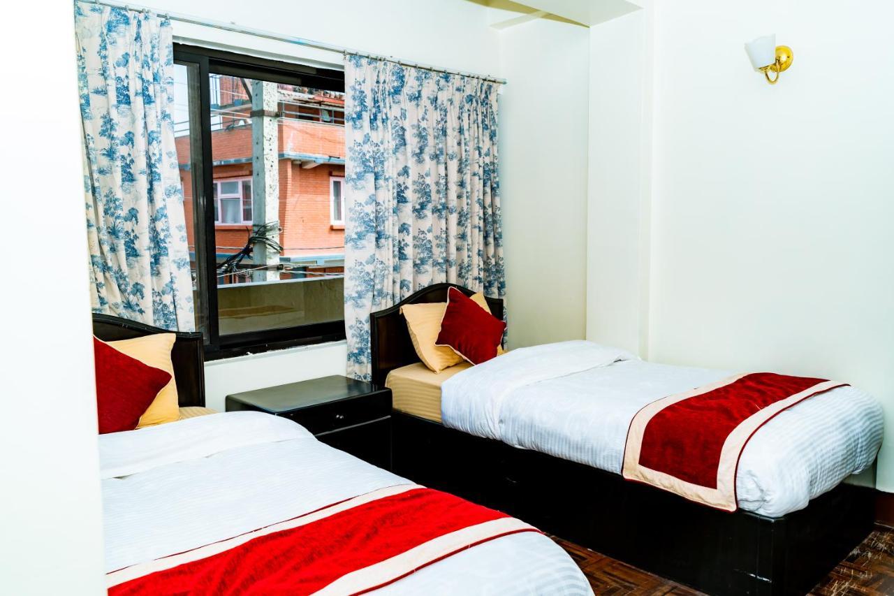 Kbb Hotel And Apartments Hosted By Hostmandu Patan Kültér fotó